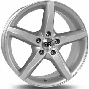 Racer Volcane Silver 6.5x15 5/114.3 ET35 N67.1